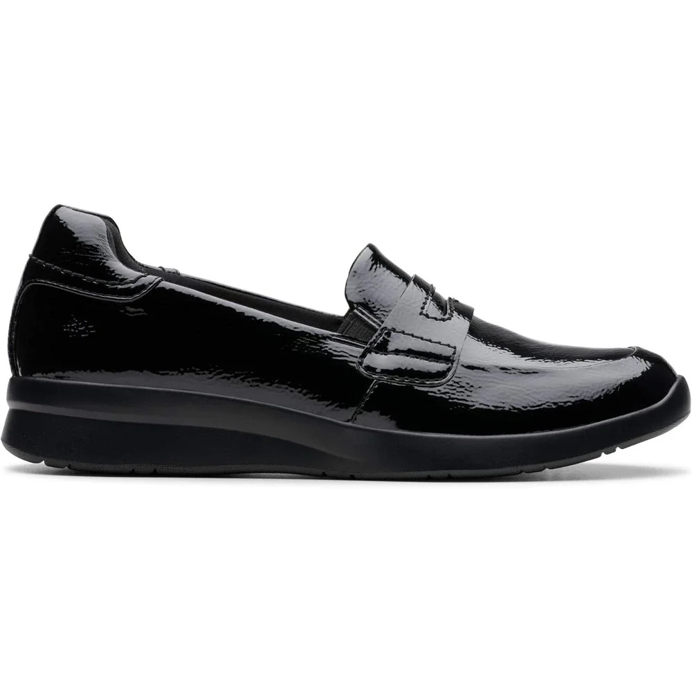 Clarks Elowyn Penny Loafer Womens 8.5 Black Patent Leather Comfort Shoes Slip On
